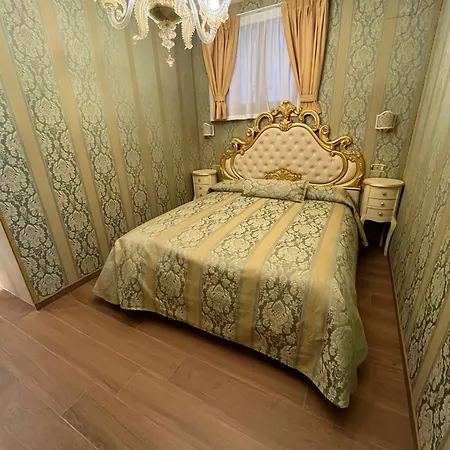 Vista Canale Apartment *